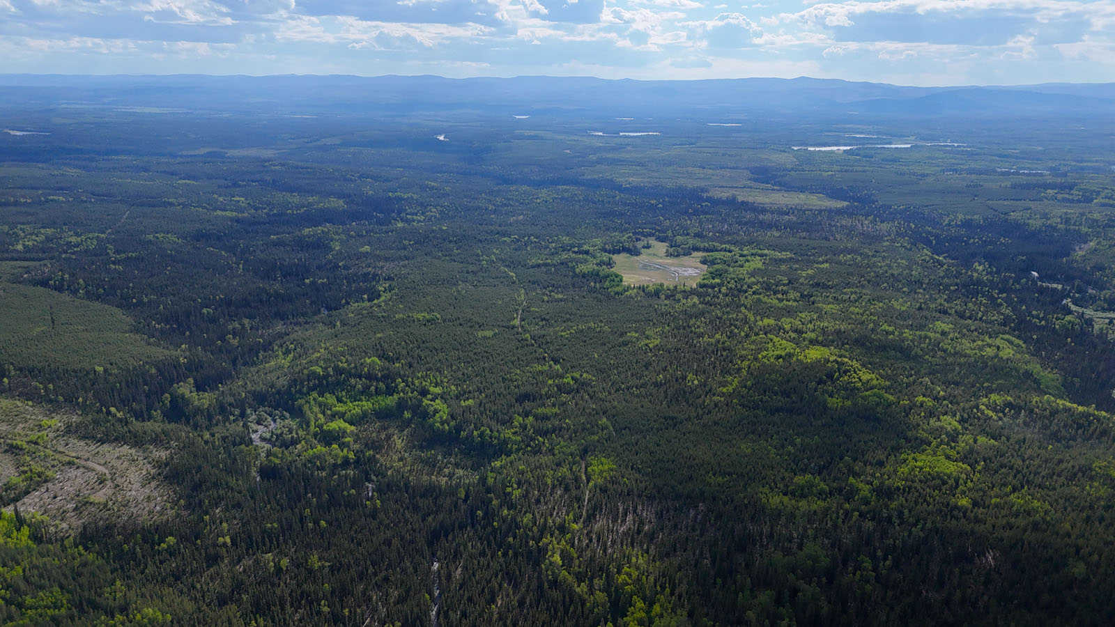 Affordable 521Acre Recreational Parcel Surrounded by Crown Land