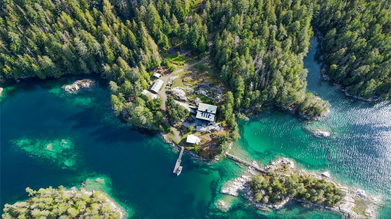 The Ultimate Oceanfront Estate - Blind Bay, Nelson Island