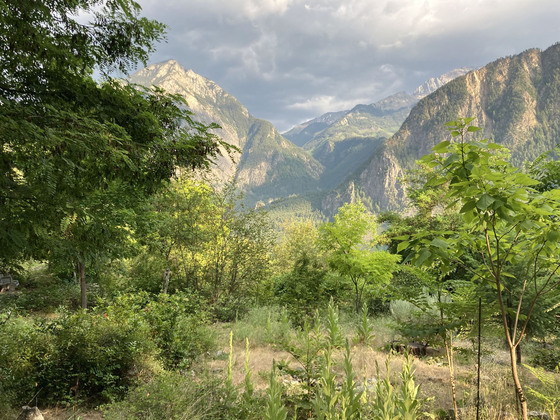 Thumb seton lake waterfront 35