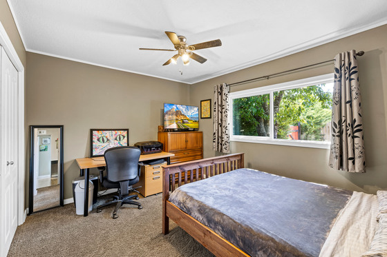 Thumb ladysmith residence 22