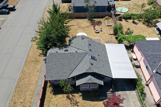 Thumb ladysmith residence 36