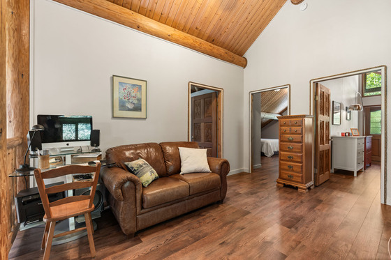 Thumb hope estate 033