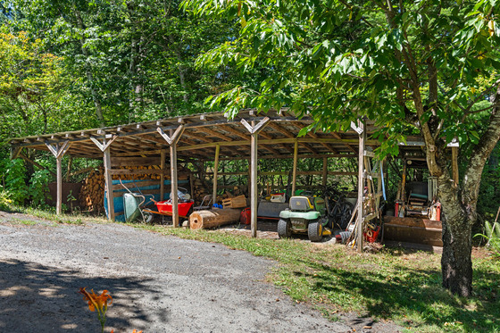 Thumb hope estate 084