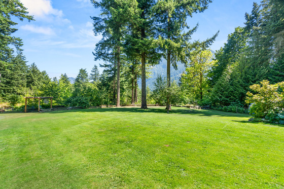 Thumb hope estate 091