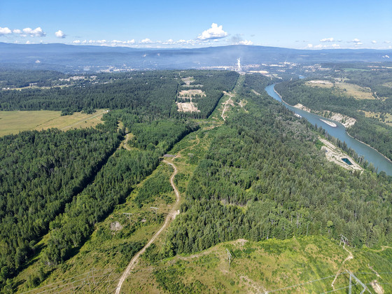 Thumb quesnel agricultural acreage 25