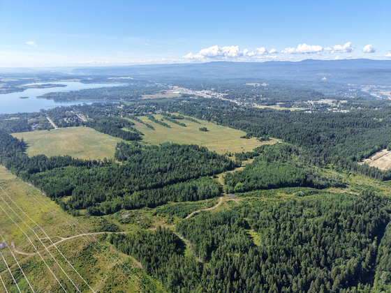 Thumb quesnel agricultural acreage 28