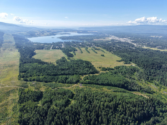 Thumb quesnel agricultural acreage 30
