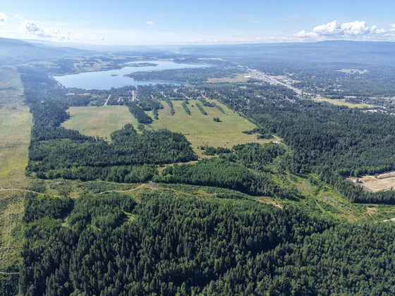 Thumb quesnel agricultural acreage 31