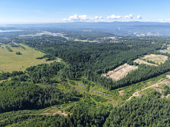 Thumb quesnel agricultural acreage 33