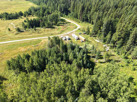Thumb quesnel agricultural acreage 38