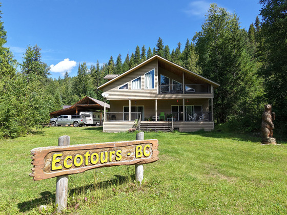 Beautifully Appointed Home Steps from Quesnel River and Recreation - Likely, BC