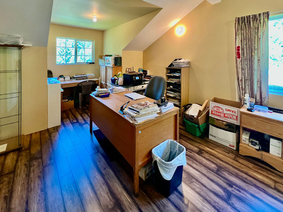Thumb likely residence 29