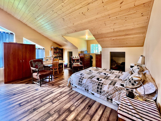 Thumb likely residence 31