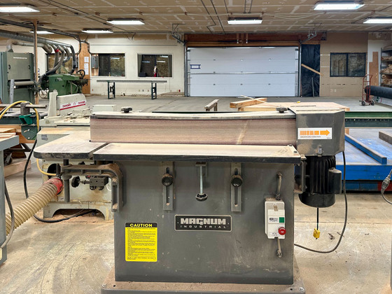 Thumb horsefly lumber mill 12