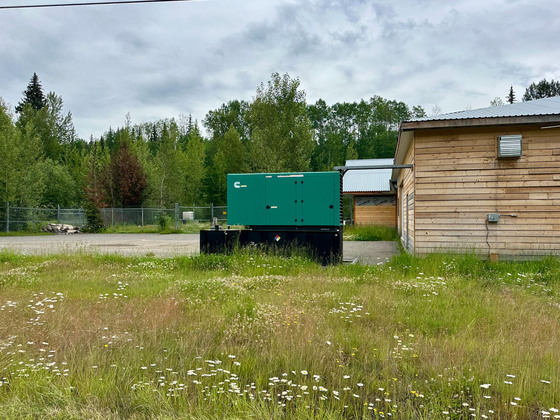 Thumb horsefly lumber mill 33