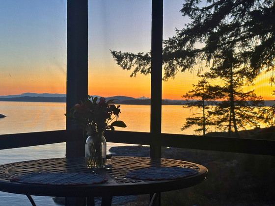 Thumb bliss landing waterfront home 24