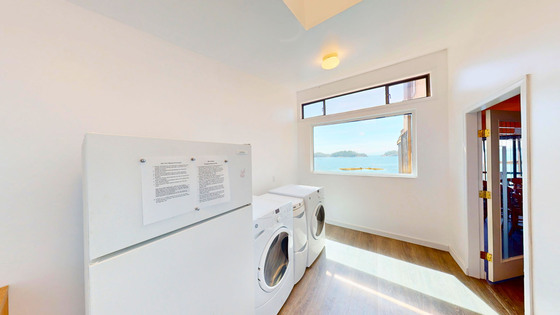 Thumb bliss landing waterfront home 43
