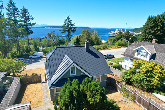 Thumb powell river ocean view home 05