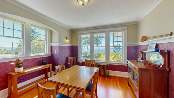Thumb powell river ocean view home 11