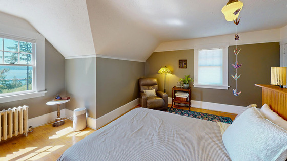 Thumb powell river ocean view home 29