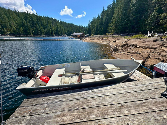 Thumb powell lake lakefront cabin 34