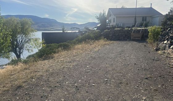 Thumb kamloops lake waterfront lot 14
