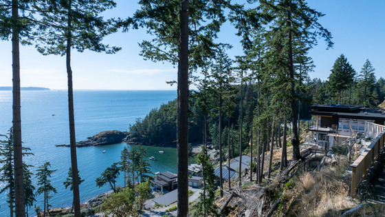 Thumb bowen island ocean view 02