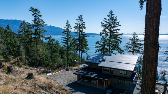 Thumb bowen island ocean view 07