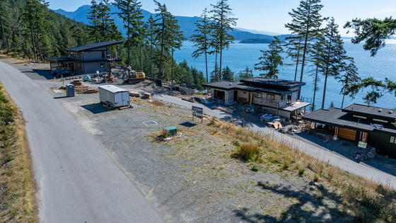 Thumb bowen island ocean view 03