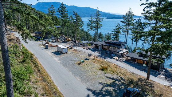 Thumb bowen island ocean view 04