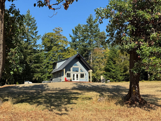 Sidney Island Oceanfront Home on 2.59 Acres - Southern Gulf Islands