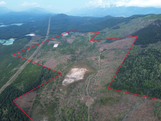 640 Acres with Rare Commercial Water Licence - Near Golden, BC
