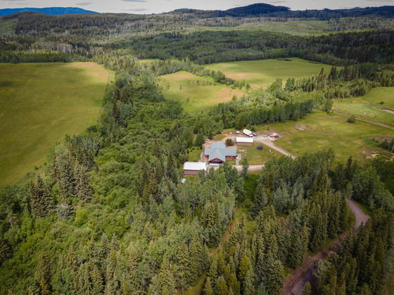 Large Newly Renovated Log Home and Acreage - Fort St. James, BC