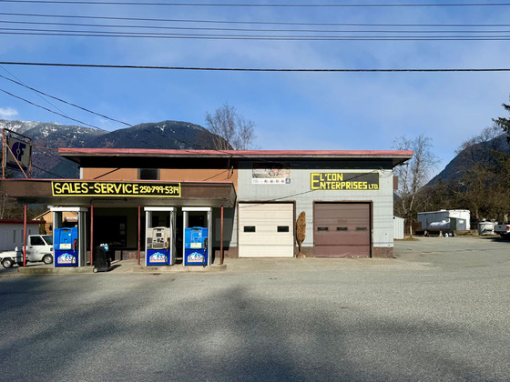 Bella Coola Commercial Business - Gas, Propane, Mechanic Shop and Car Wash