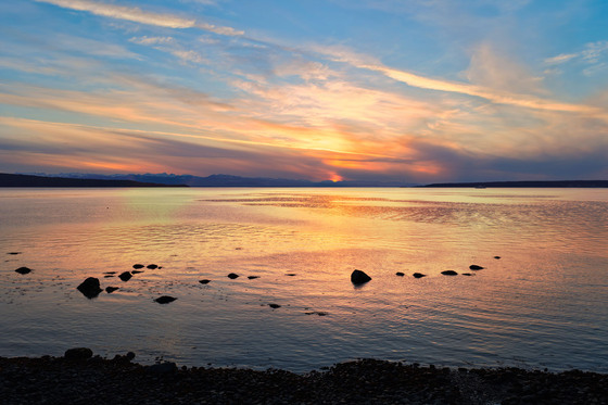 Elevated Waterfront Living on Marine Avenue - Sunshine Coast