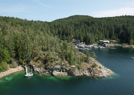 Oceanfront Home and Private Dock - Refuge Cove - Desolation Sound, BC