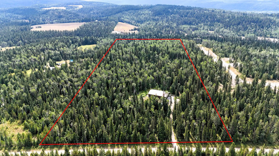 Versatile Riverfront Acreage with Large Shop - Blaeberry, BC