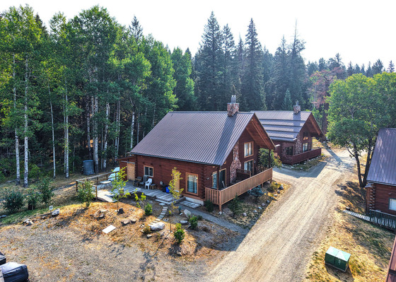 Cabin 12A - Secluded Retreat in One of BC’s Top Fishing Destinations - Roche Lake, BC