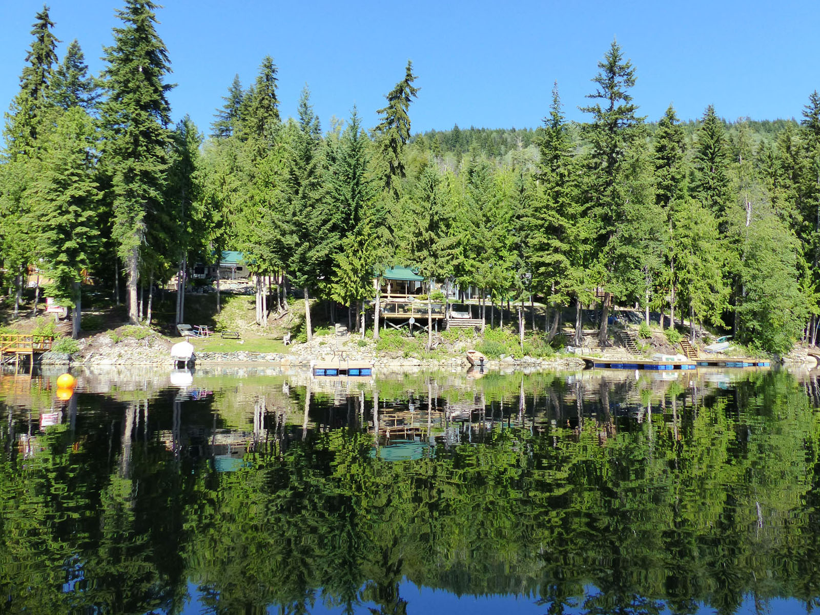 Lake and Outdoor Paradise East Barriere Lake, BC LandQuest® Realty