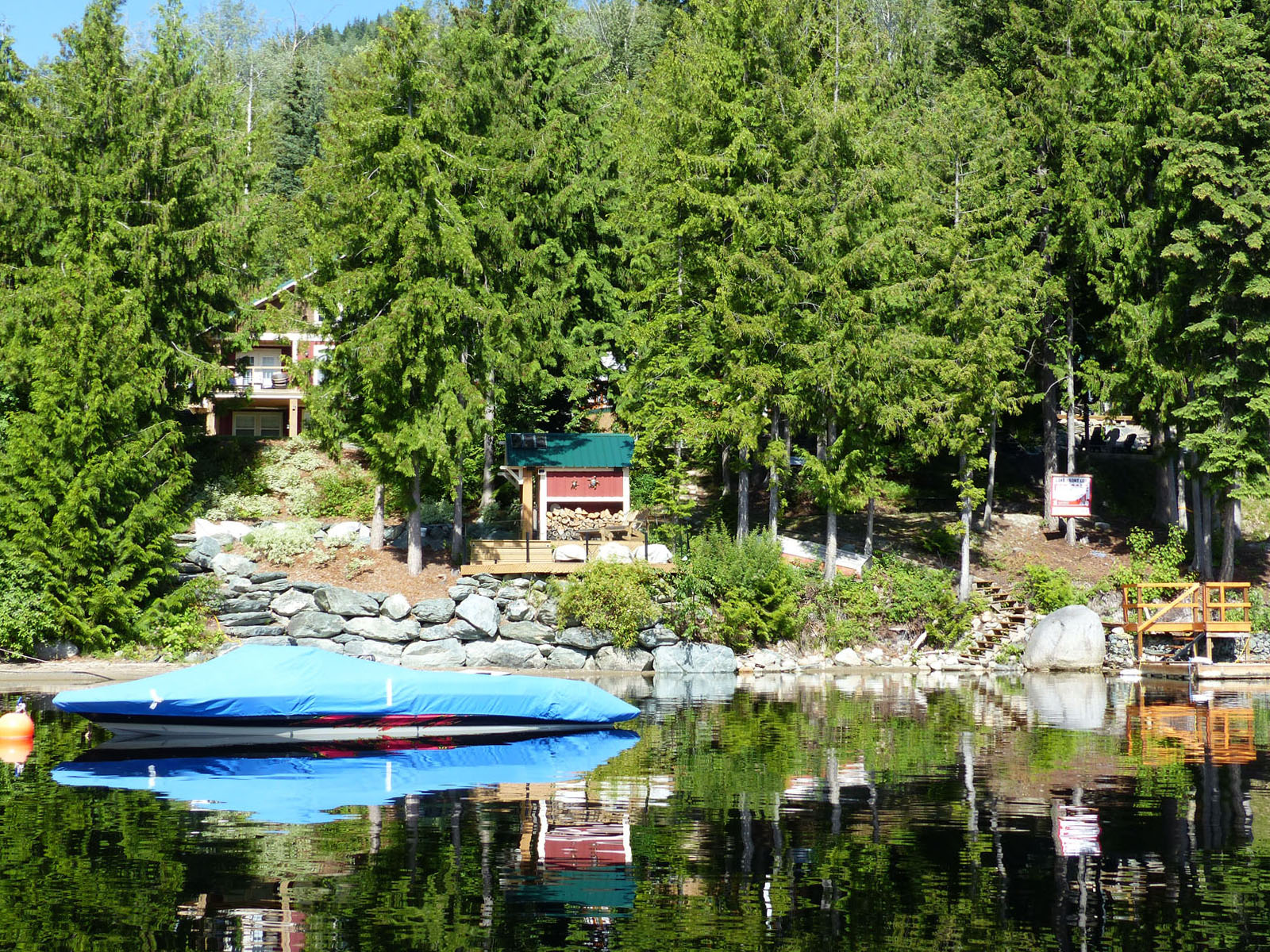 Lake and Outdoor Paradise East Barriere Lake, BC LandQuest® Realty