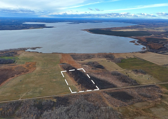 19.97 Acres Overlooking Chip Lake - Yellowhead County, AB