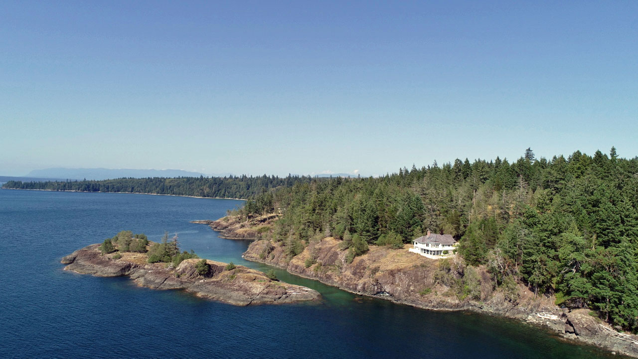 90 Acre Trophy Oceanfront Estate Texada Island, BC LandQuest® Realty