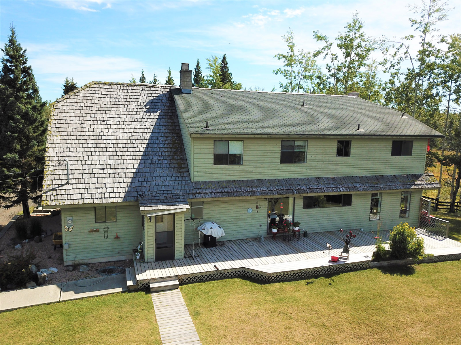 Large Private Country Estate 100 Mile House, BC LandQuest® Realty