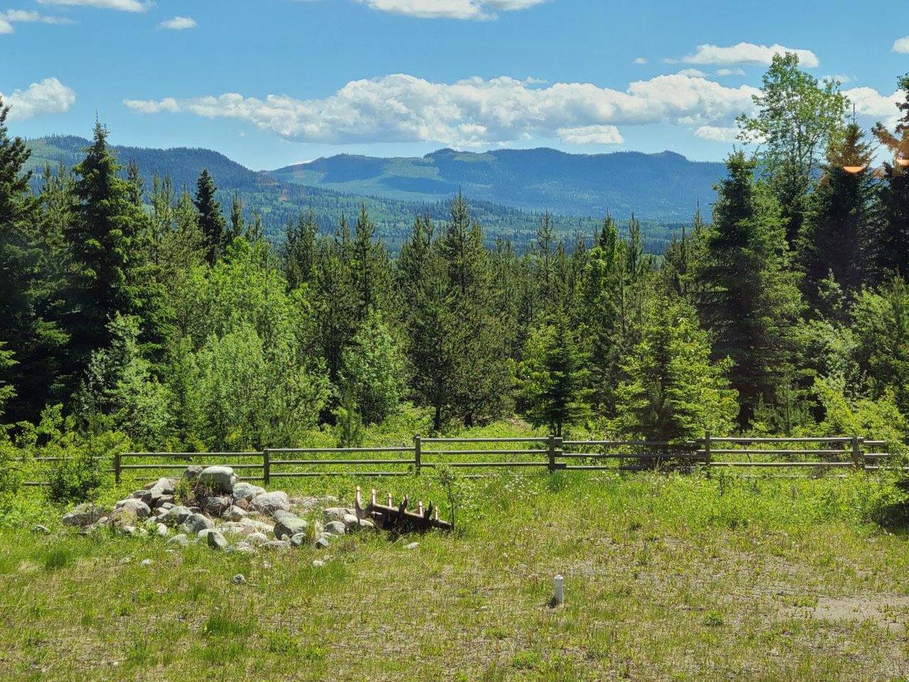 HighEnd SelfSufficient Estate Bridge Lake, BC LandQuest® Realty