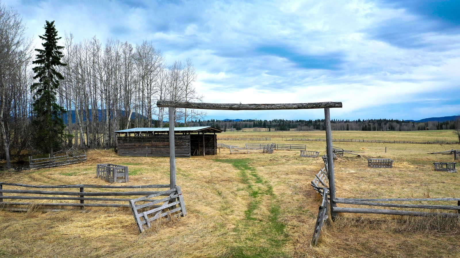Outdoorsmen’s Escape on 40 Acres with Log Cabin Fort St James, BC