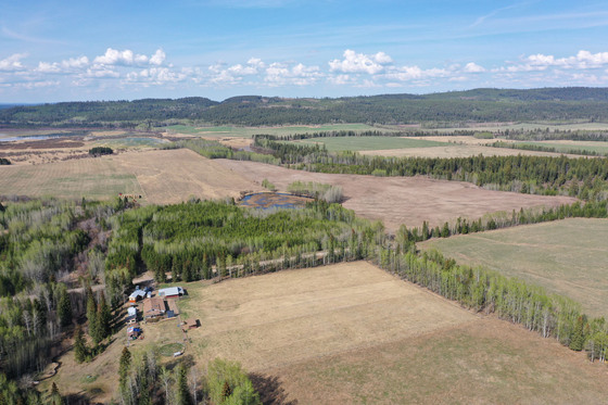 Serene 10-Acre Off-Grid Hobby Farm and Equestrian Property 1 Hour West of Quesnel 