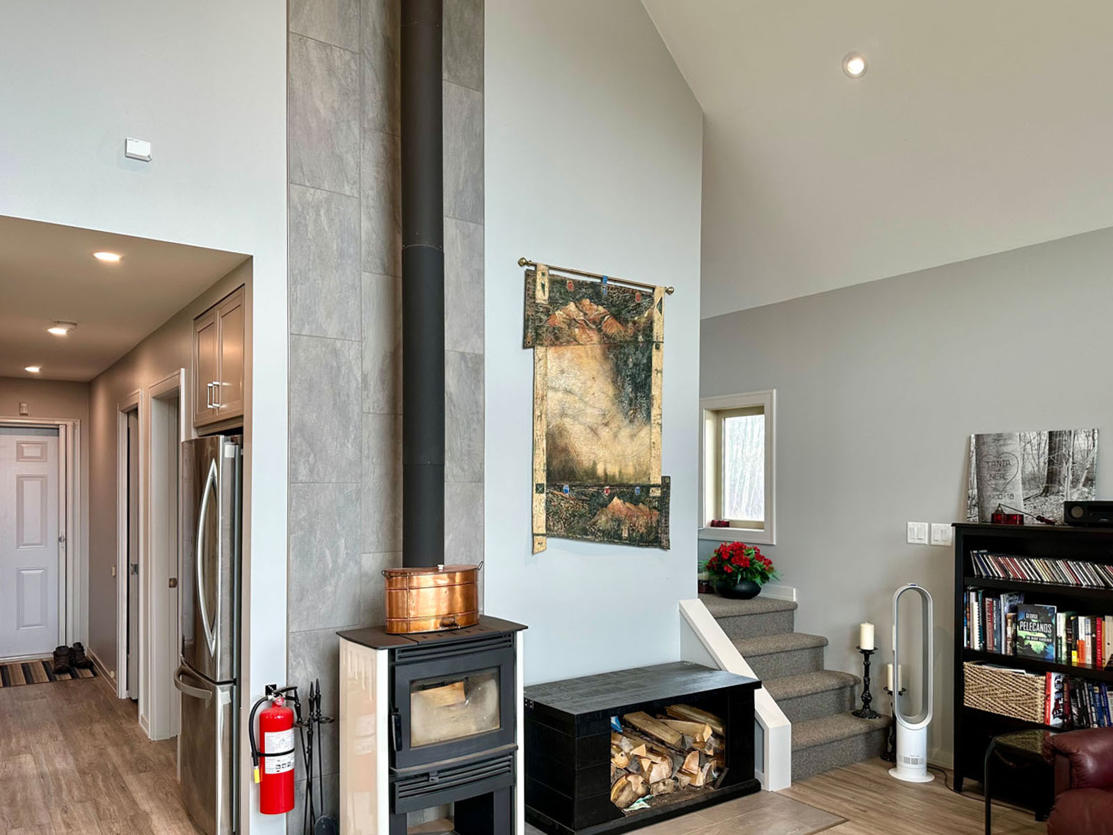 New Home and Lakefront Acreage Tachick Lake Vanderhoof, BC